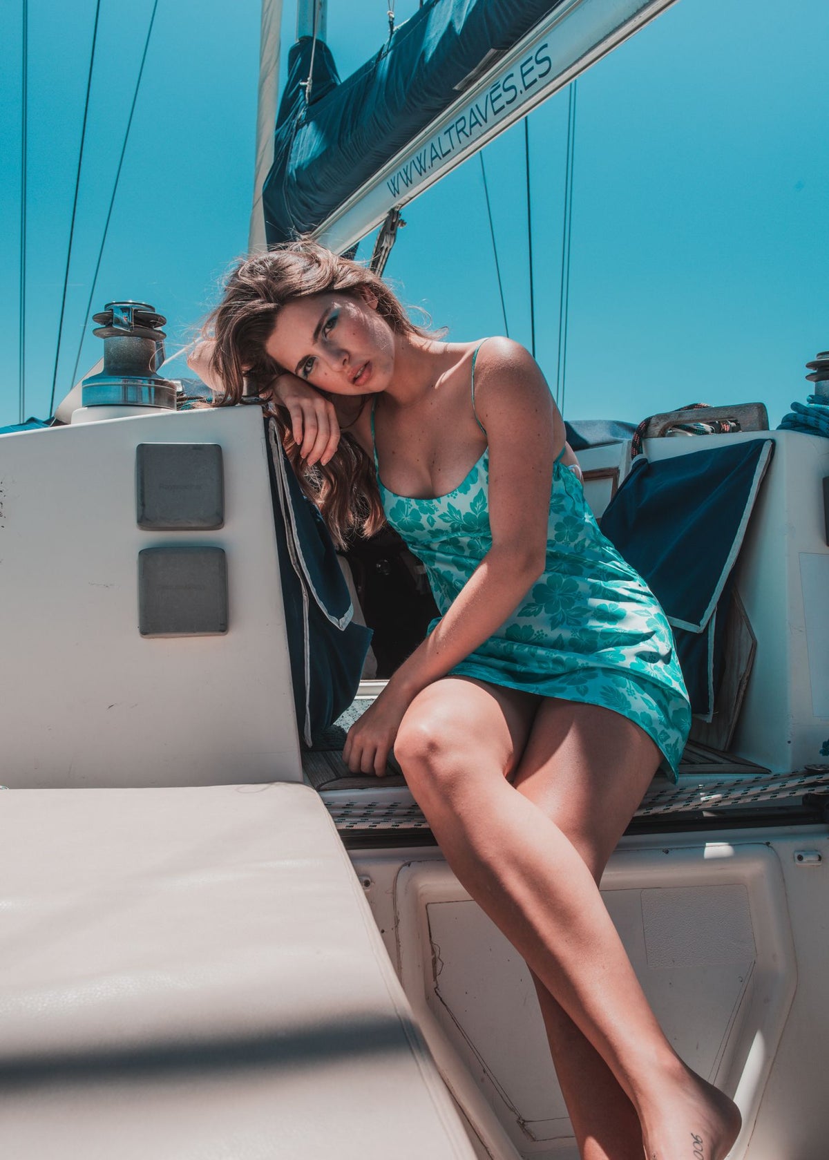 Vestido estampado acetinado, fotografia 4 de 6