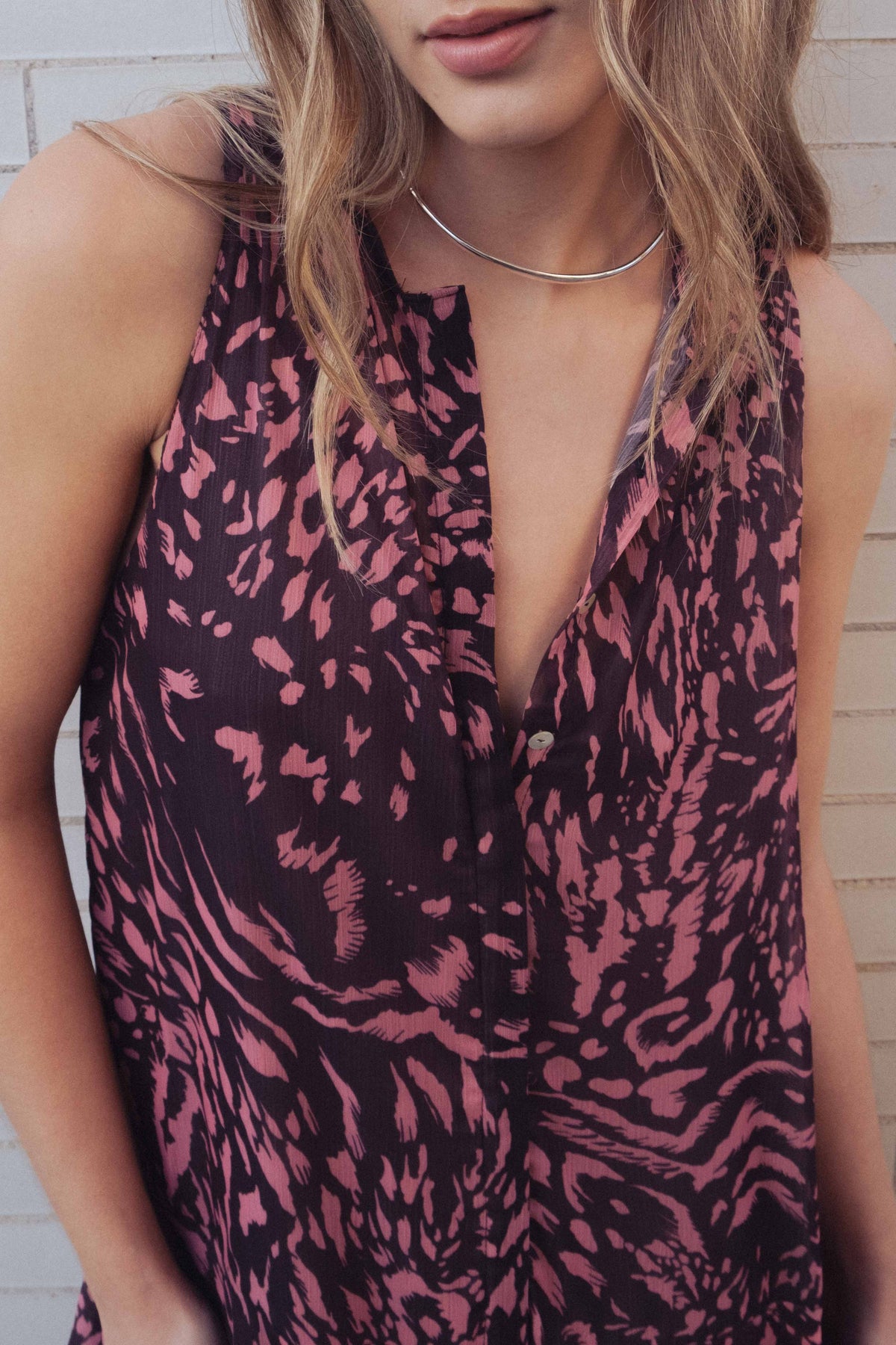 Vestido comprido folhos estampado, fotografia 6 de 6