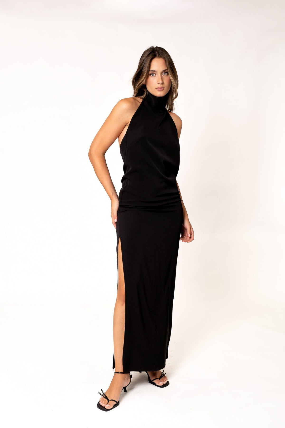Vestido halter, fotografia 5 de 8