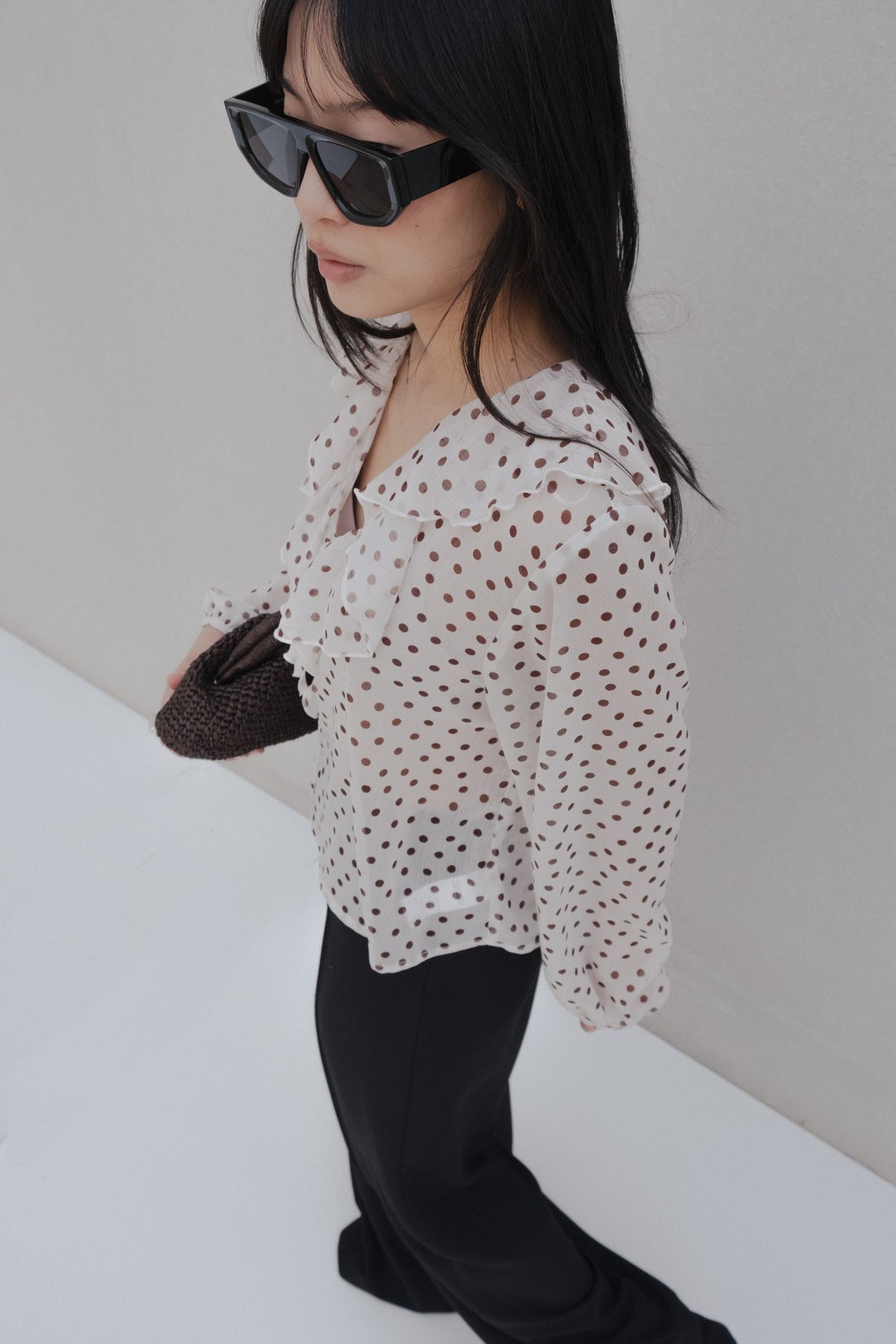 Blusa folhos bolinhas, fotografia 3 de 5