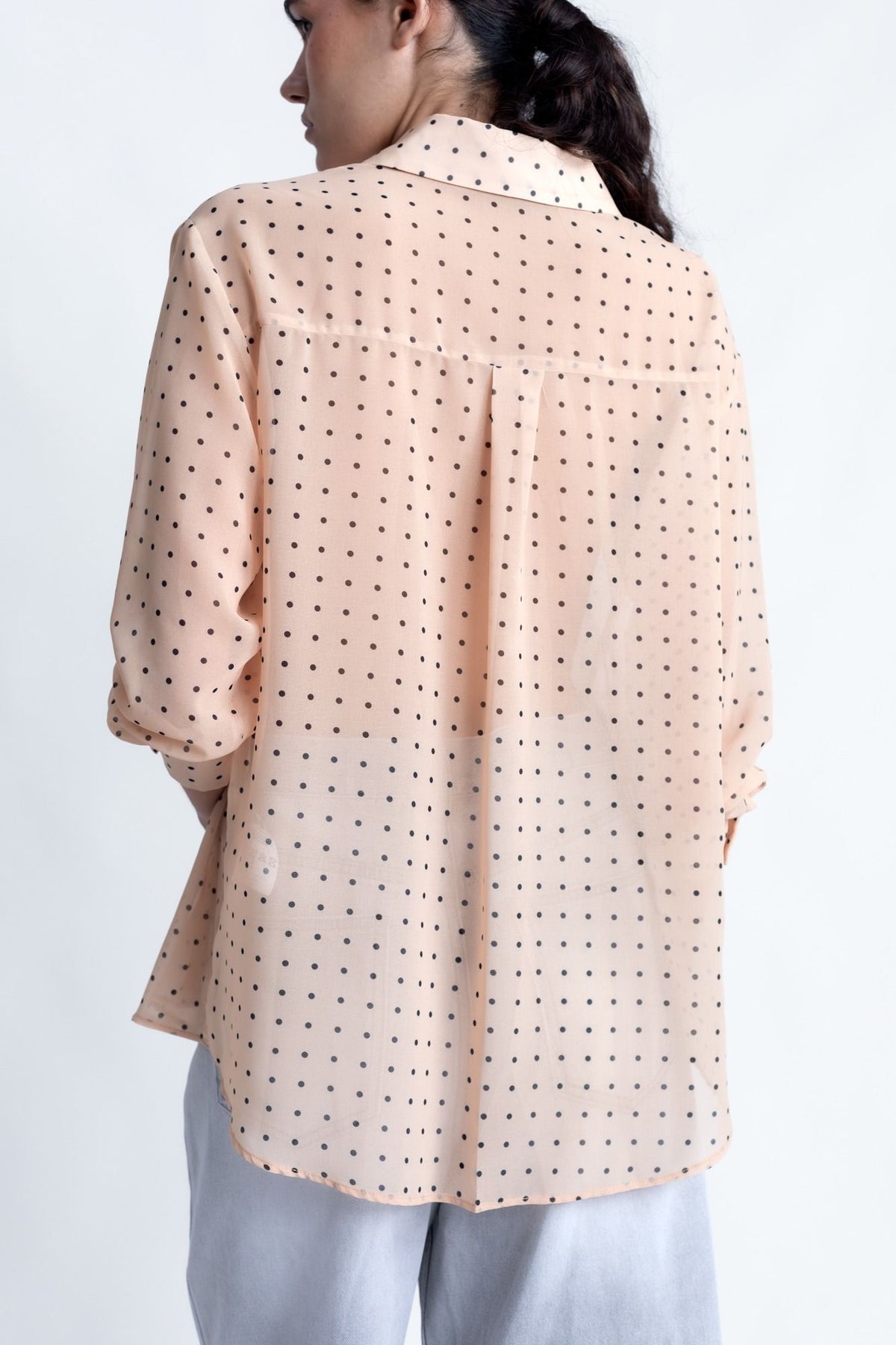 Camisa estampada semitransparente, fotografia 5 de 8