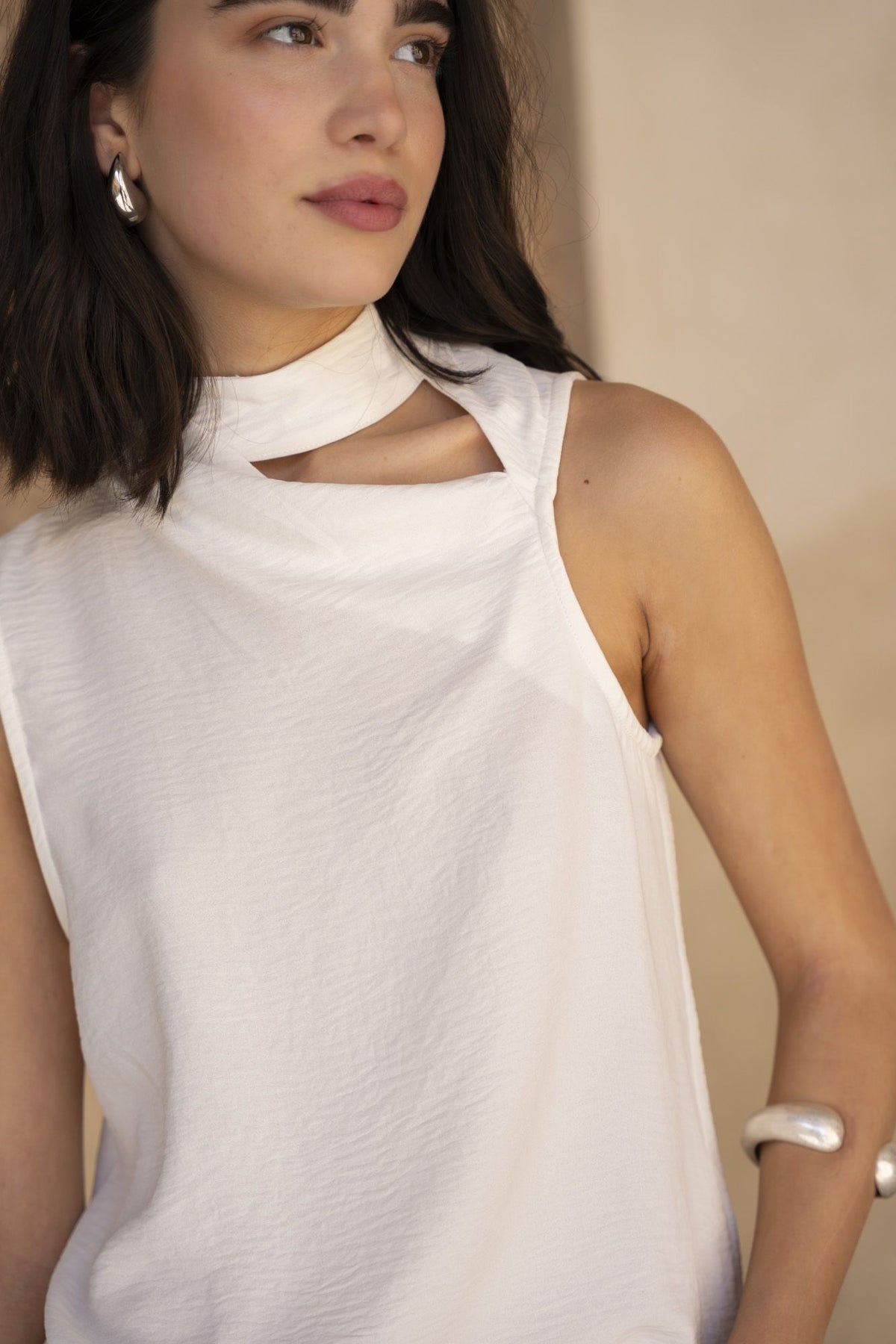 Blusa cut out, fotografia 5 de 5