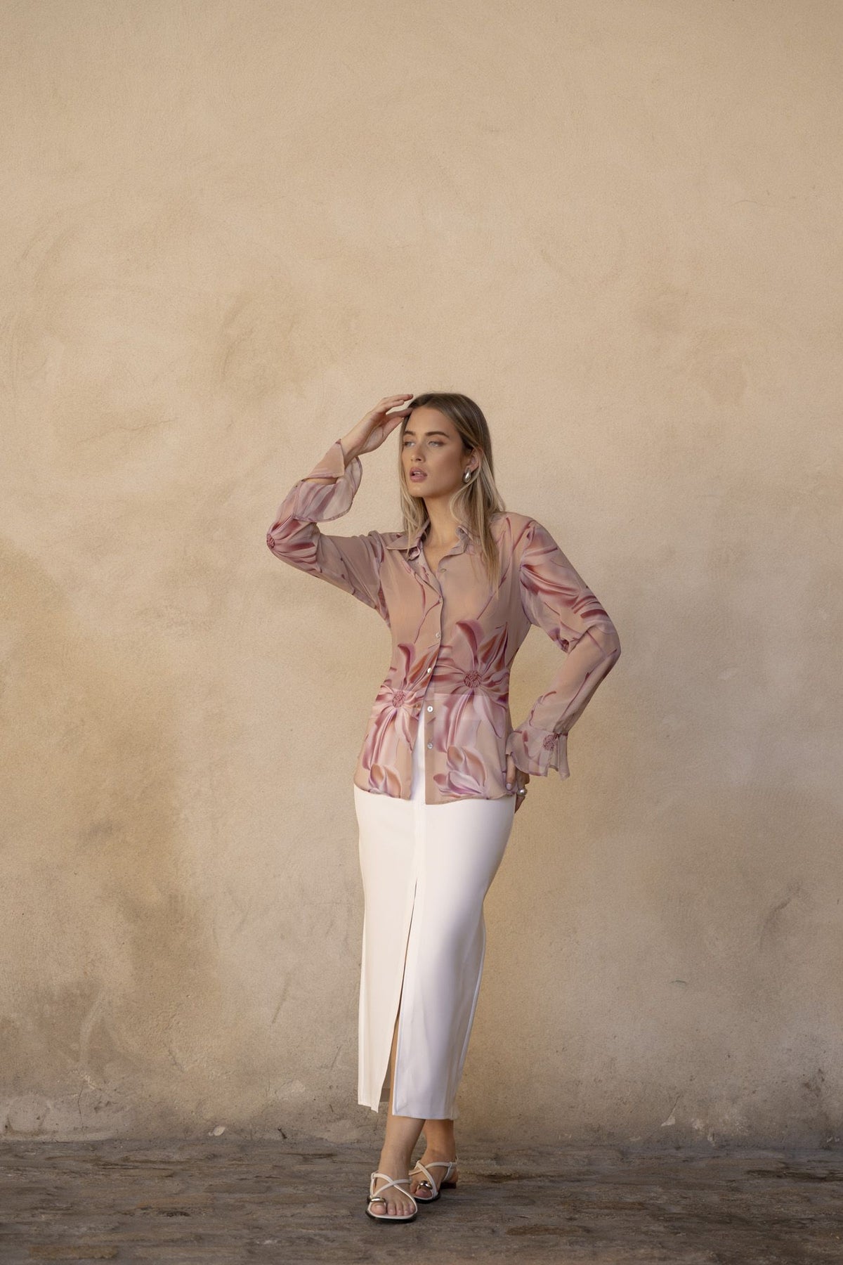 Camisa estampada semitransparente, fotografia 5 de 9