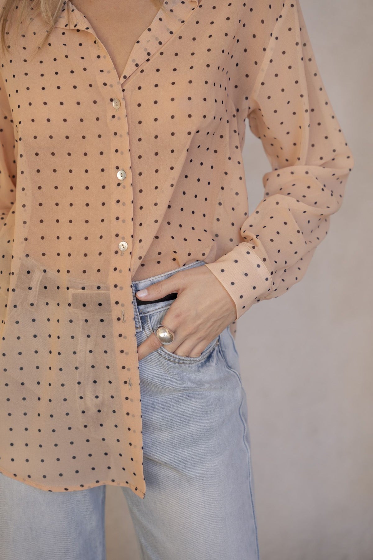 Camisa estampada semitransparente, fotografia 8 de 8