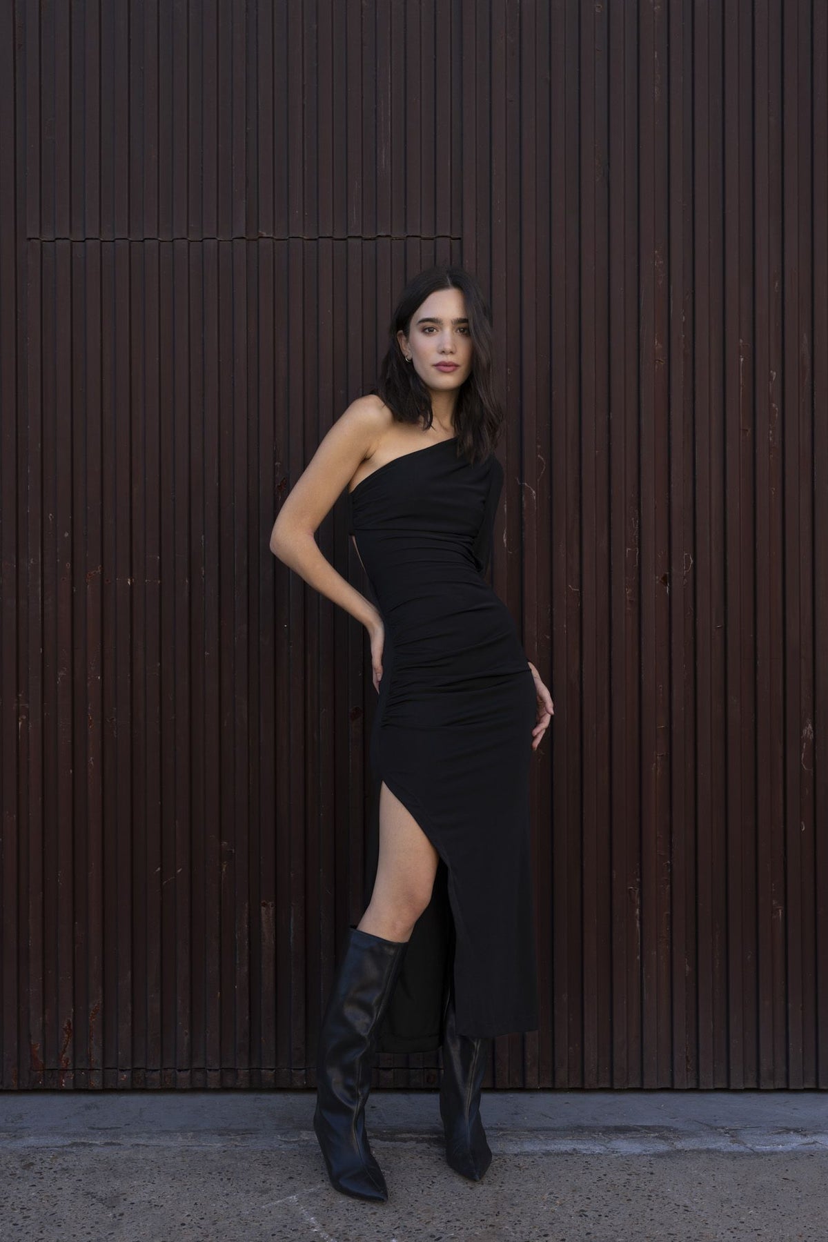 Vestido midi assimétrico, fotografia 6 de 14