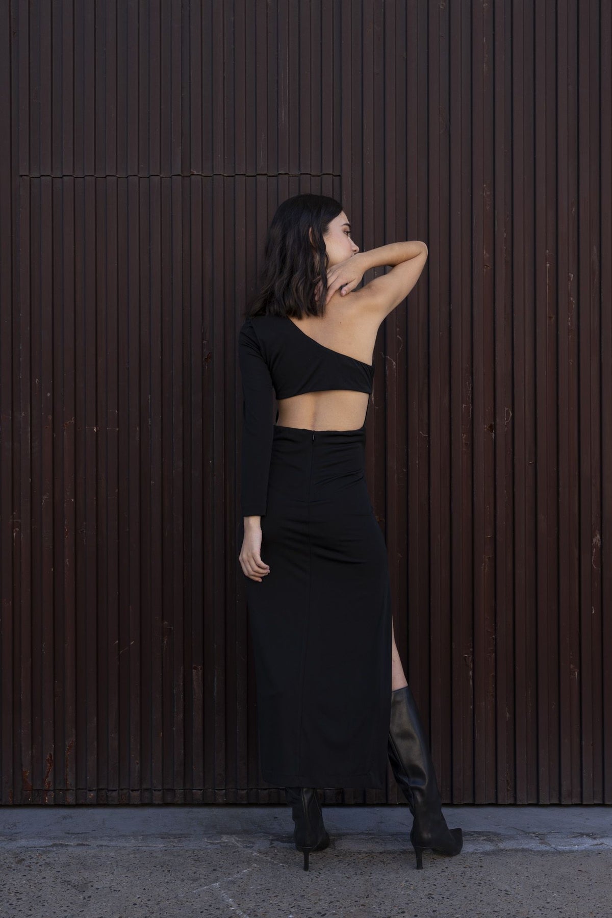 Vestido midi assimétrico, fotografia 8 de 14