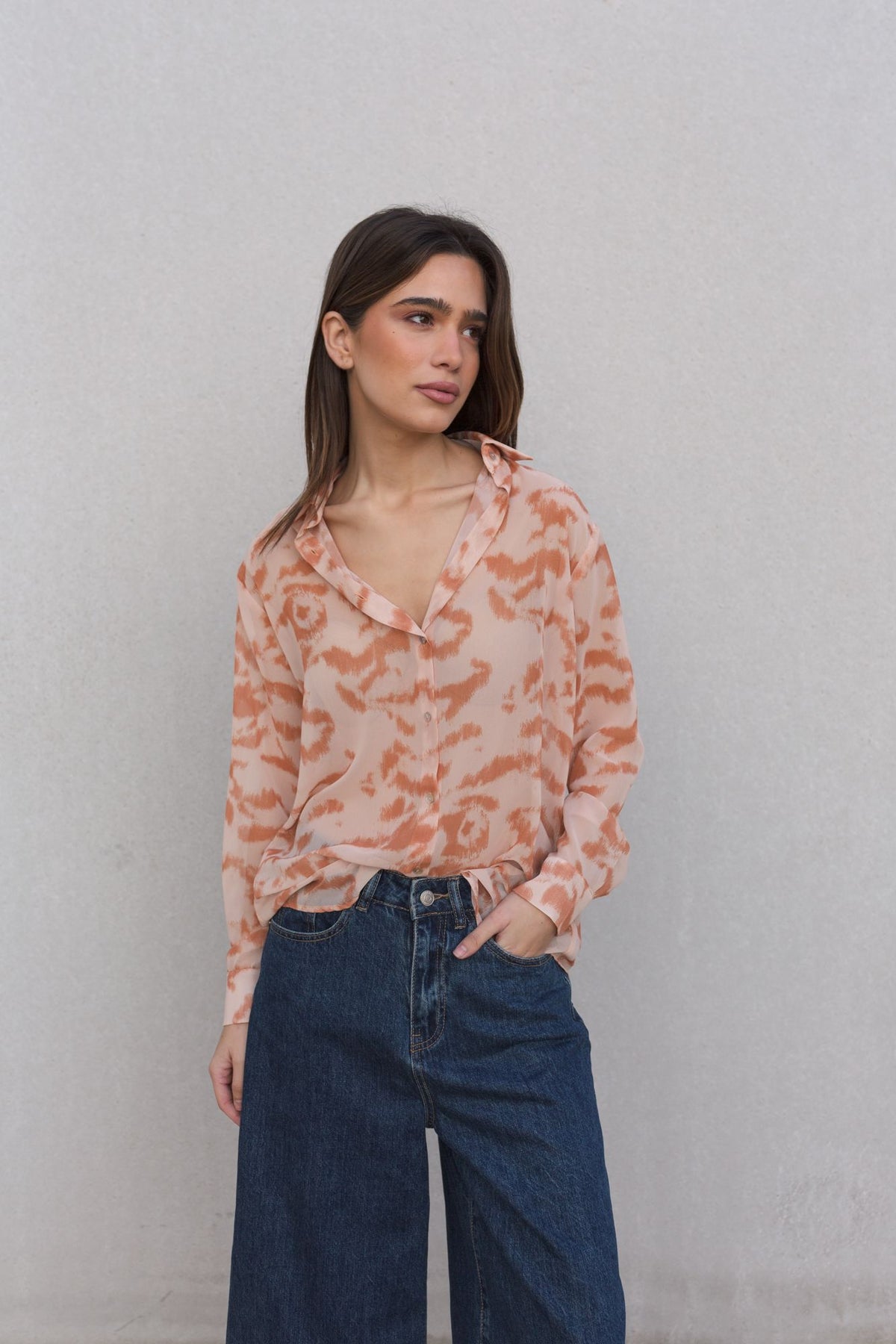 Camisa estampada, fotografia 6 de 7
