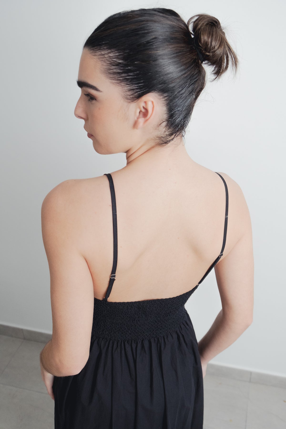 Vestido midi bordado, fotografia 5 de 5
